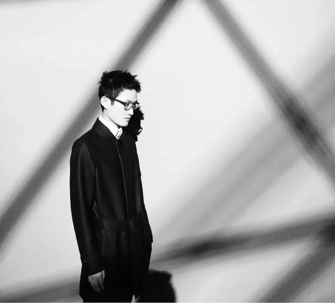 爬雄伟长城,看balabala“羽你相绒”大秀,孩子们的冬天充满想象