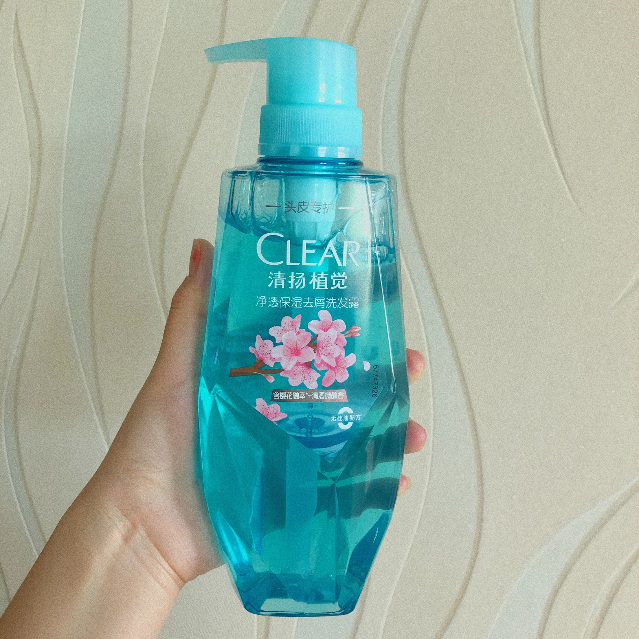 螨虫、出油、头皮干燥,到底是什么让你秃然成熟?