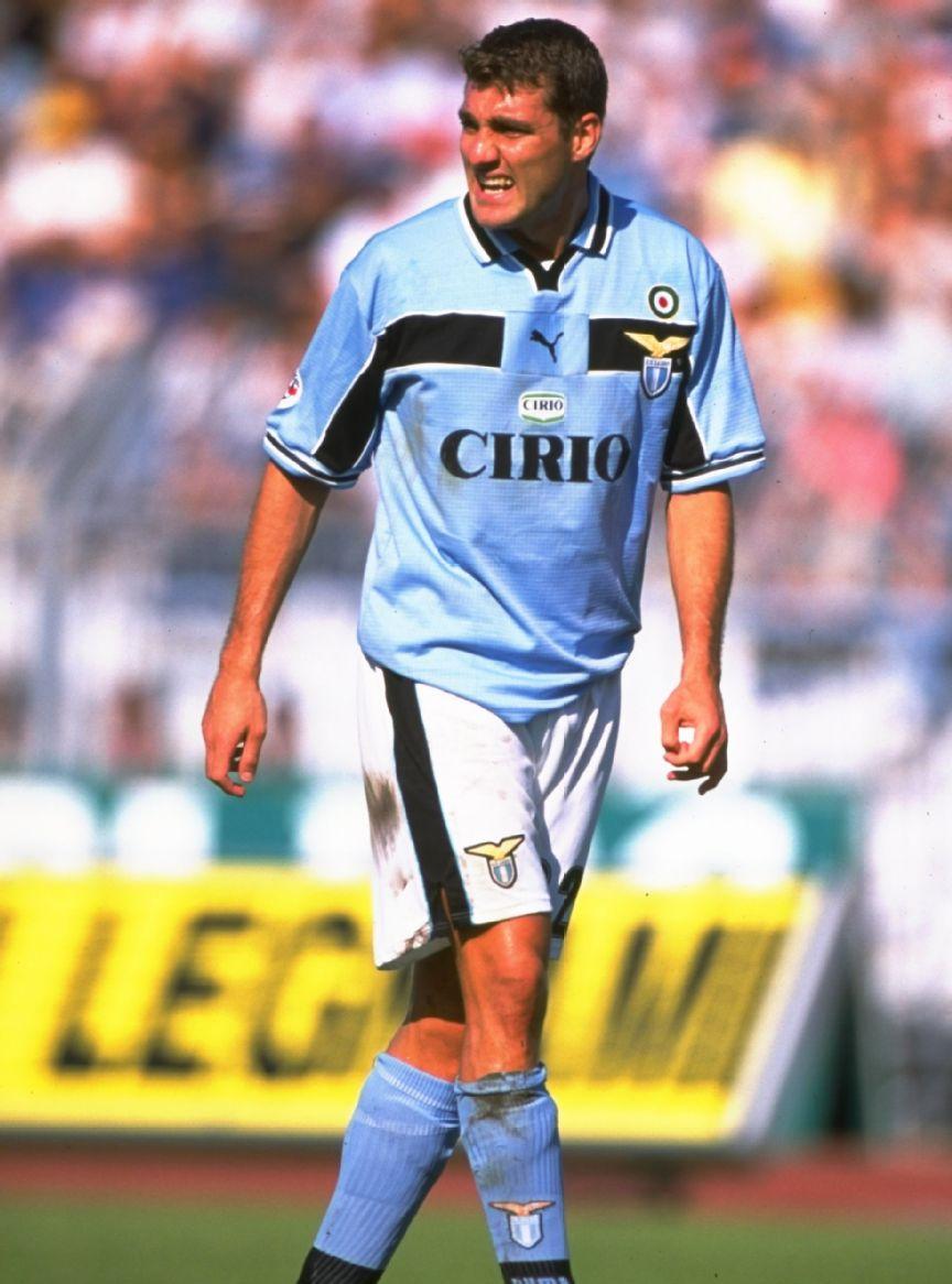 足球场上最靓的球衣,经典球衣足球