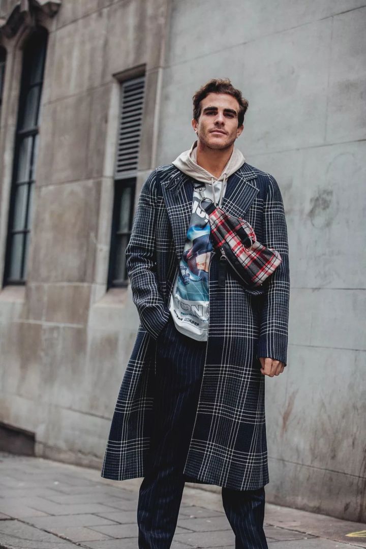 冬季男装搭配男工装裤,男生冬季裤子怎么穿暖和又好看