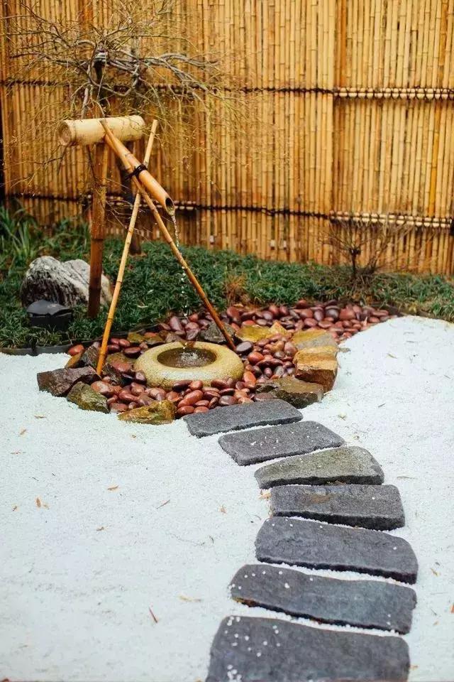 德清最高峰上的云端民宿，躺在离星空最近的床上