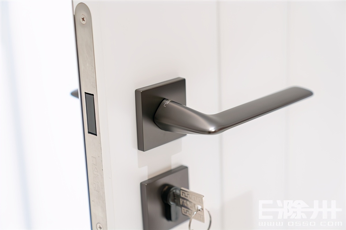 多重静音？一门两面？独立设计？没想到滁州还有这样的木门店