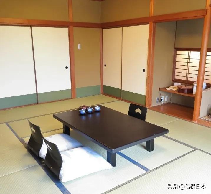 日本物价高去旅游需要带吃的去吗,日本中古一条街购物