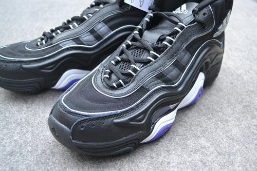 为了忘却的纪念，Kobe战靴（阿迪部分）