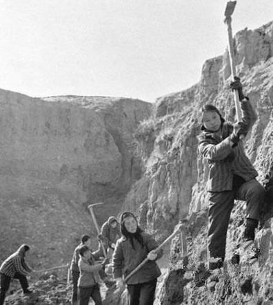 人物回忆往事视频,人物回忆视频效果