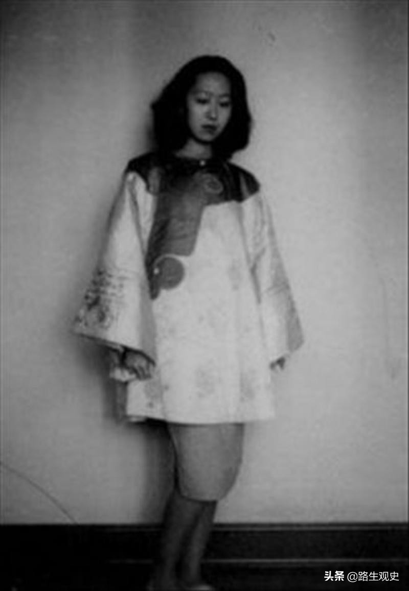 张爱玲爱的两个人,张爱玲男人一生都会爱上两个女人