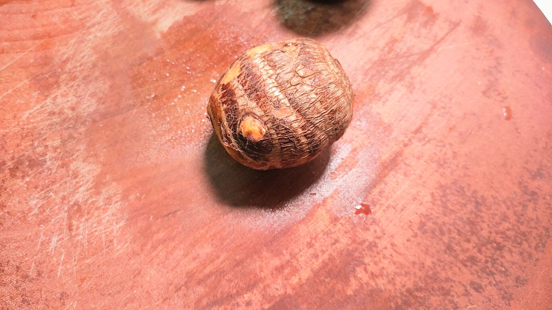 剁椒芋头怎么做好吃又简单,湖南剁椒芋头做法