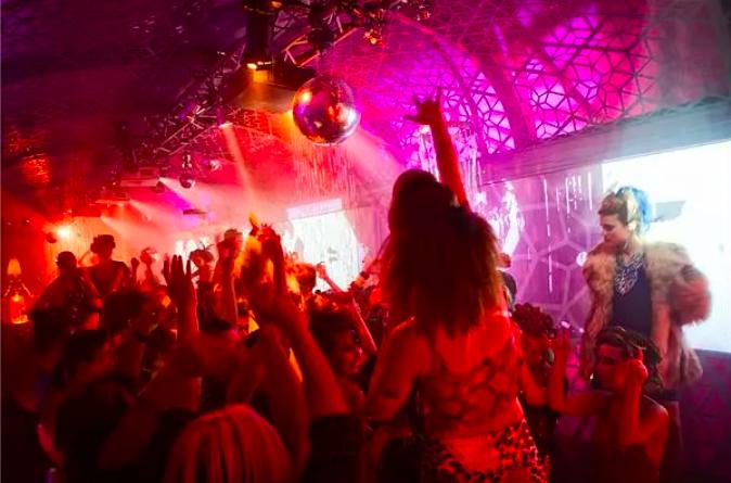 韩国电影版《雪国列车》背后的22件趣事：里面居然有黑猫警长