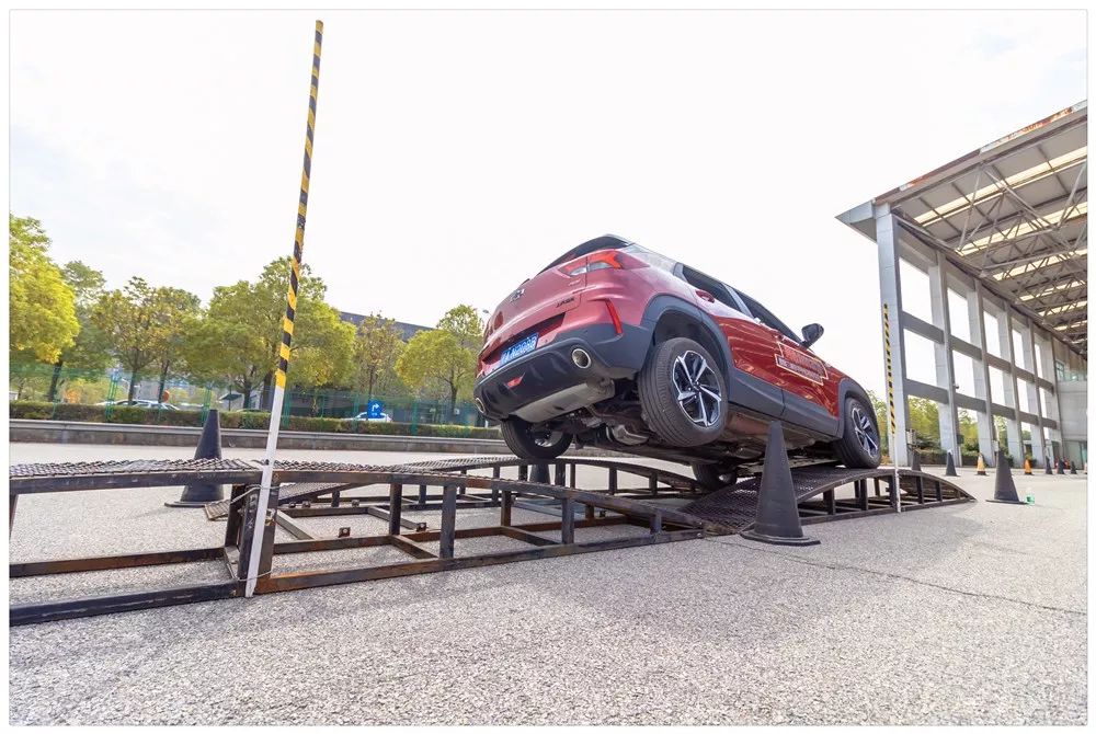 该出手时就出手风风火火,该出手时就出手行书