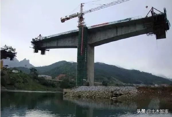 涵洞跨度规范标准图集大全,涵洞和隧道的施工方案有差别吗