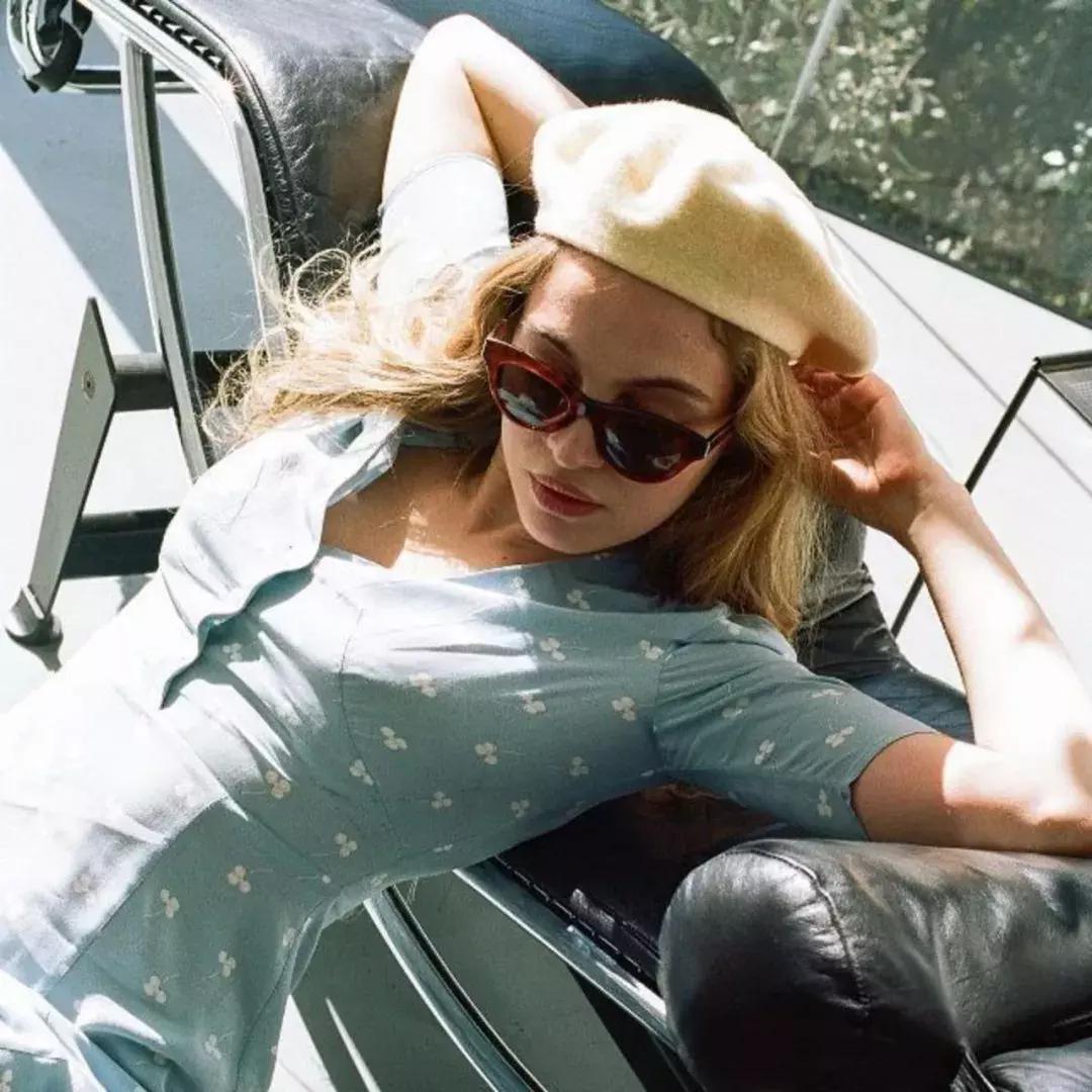 法国女人高级感穿搭,好看又好穿的女人