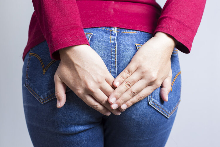 肛门周围潮湿瘙痒如何解决,肛门潮湿瘙痒灼热伴有尿频尿灼热