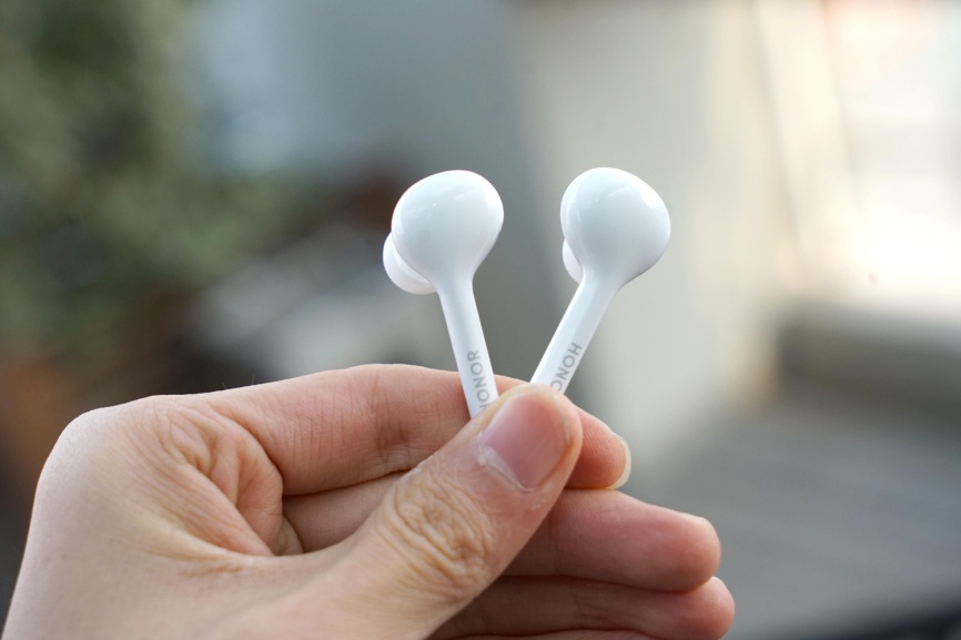 荣耀耳机flypods青春版实用测评,荣耀蓝牙耳机flypods青春版怎么样