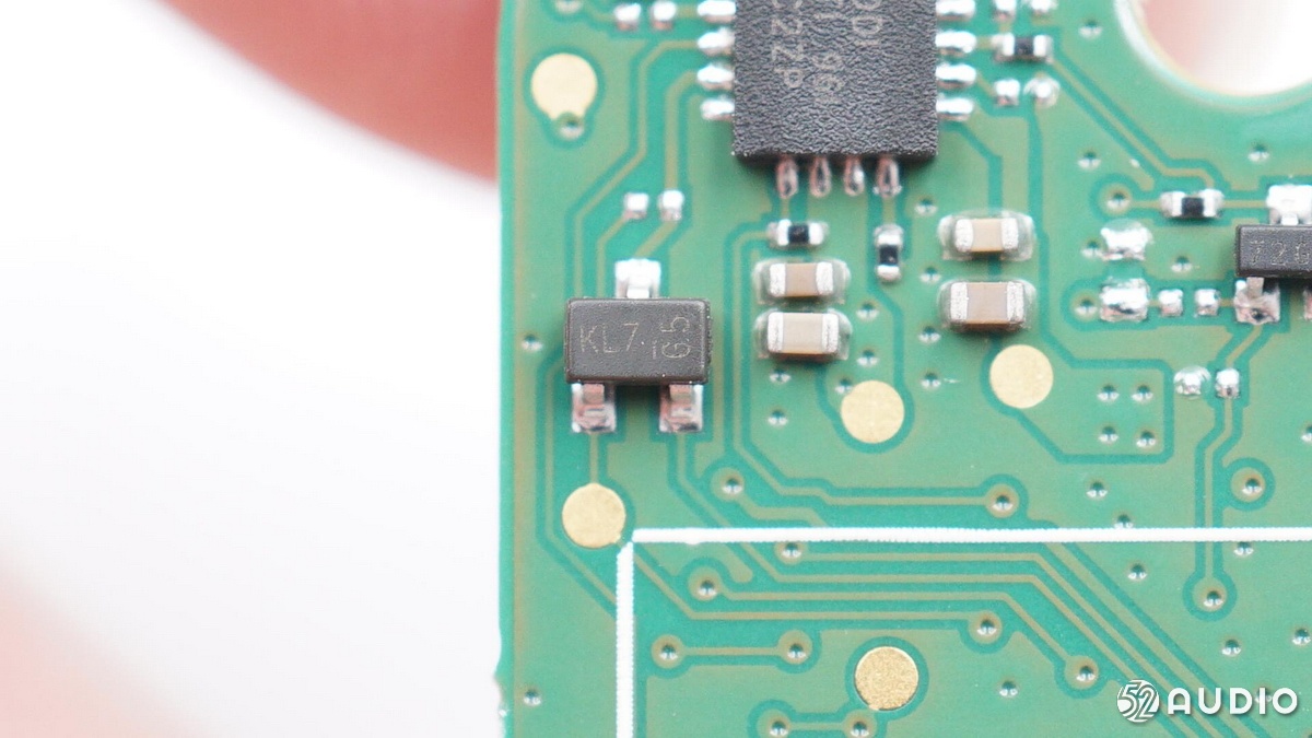 boseearbuds运动耳机,bose耳机拆解视频教学