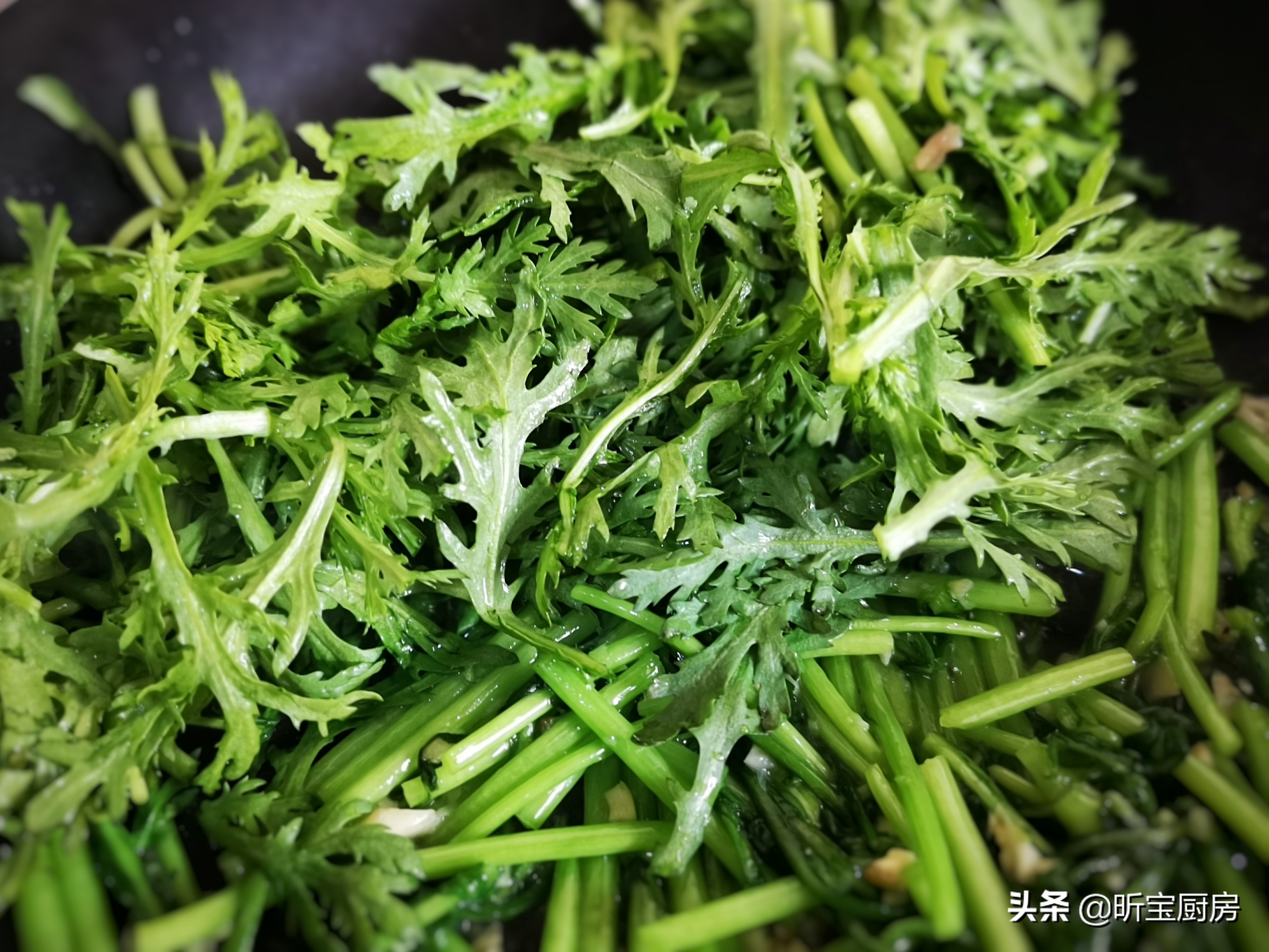 对睡眠有帮助的食物菜谱,失眠最怕皇帝菜