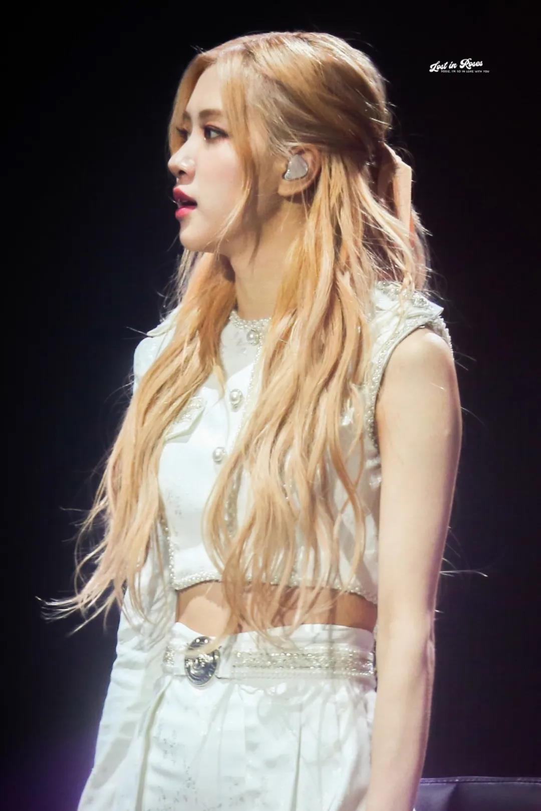 blackpink朴彩英为什么垫底 (blackpink成员朴彩英的稀有照片)