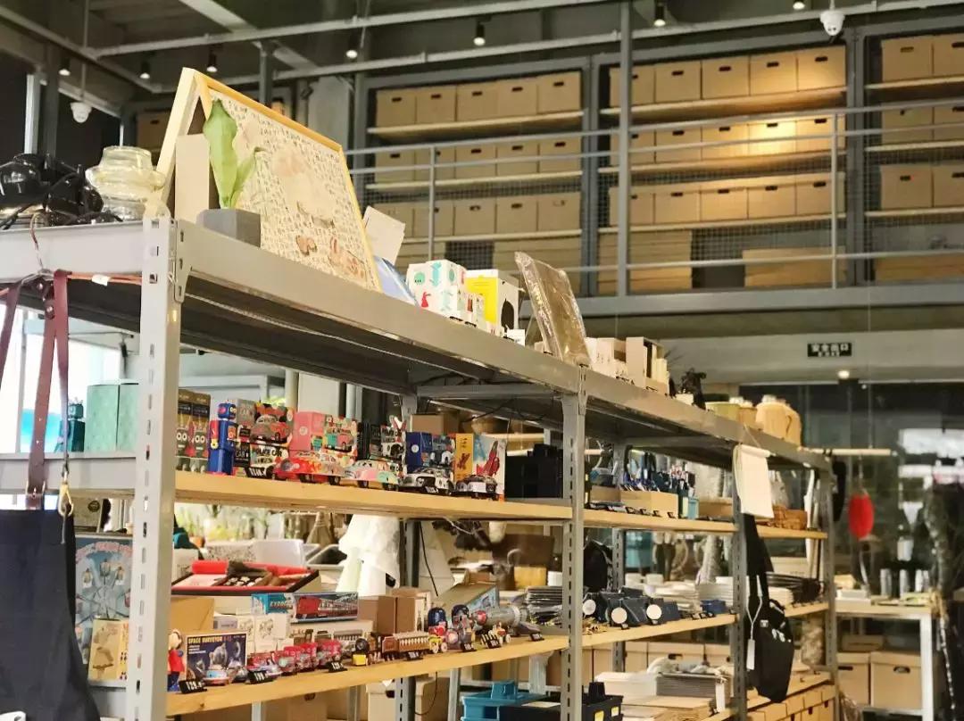 西安高新大都荟有什么逛的,除了西安还有哪里的面食好吃