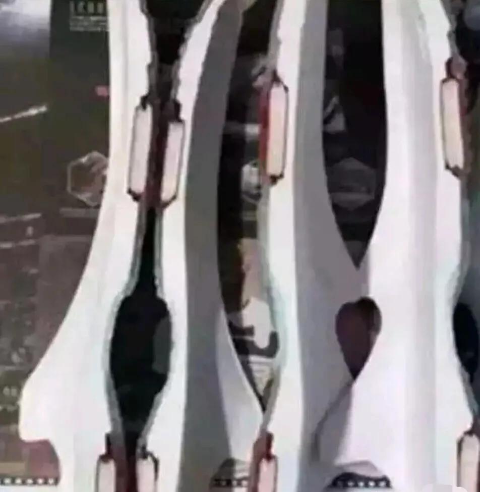 莆田鞋与正品鞋区别在哪,细节莆田鞋