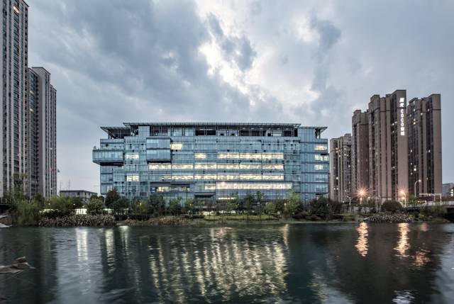 设计院出的蓝图什么样,建筑设计院盖楼照片