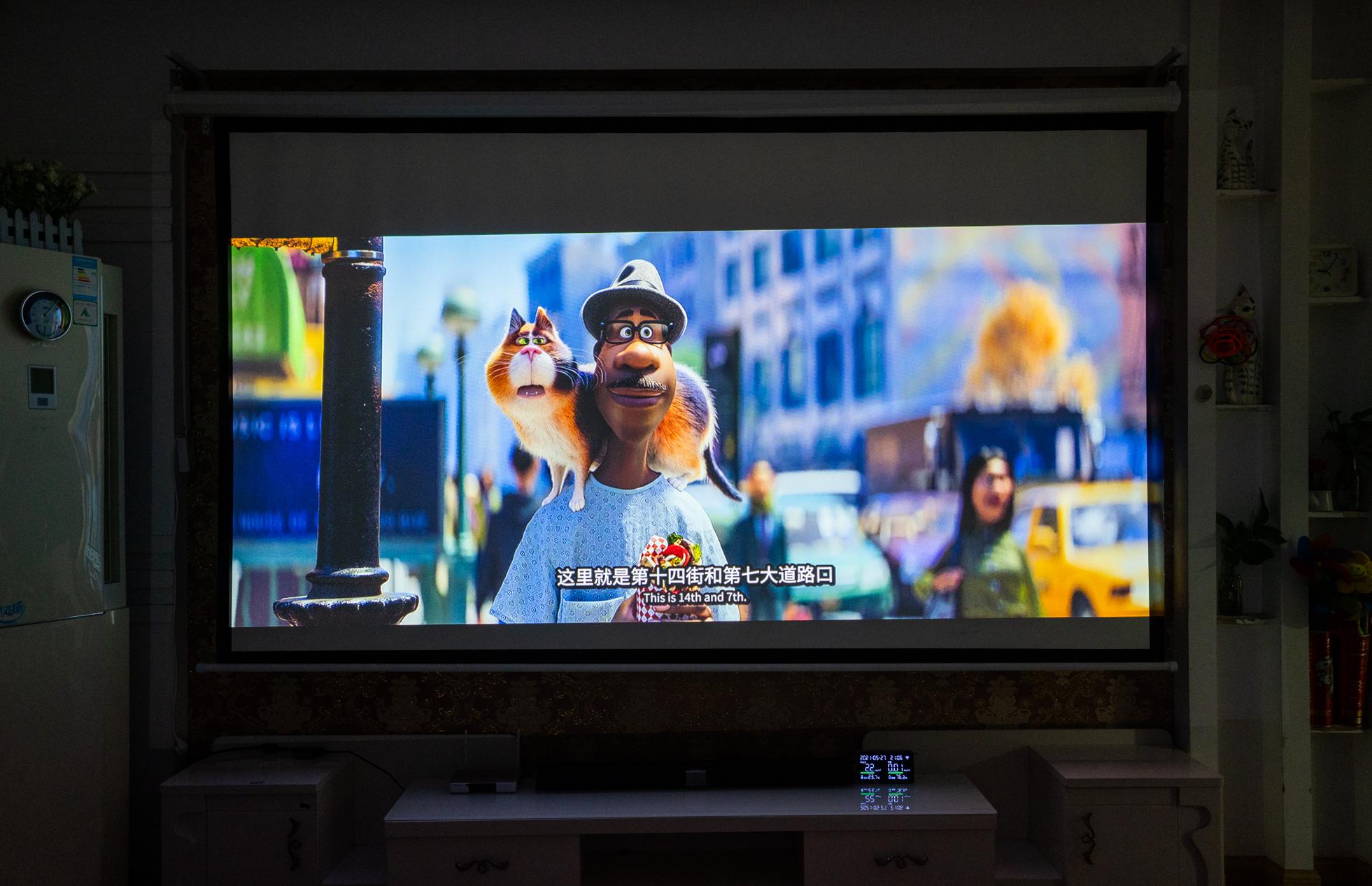 当贝投影仪f3家庭影院,当贝newf3投影仪测评