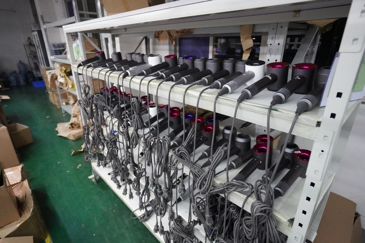 上海警方致谢阿里打假特战队！破获特大假冒戴森案