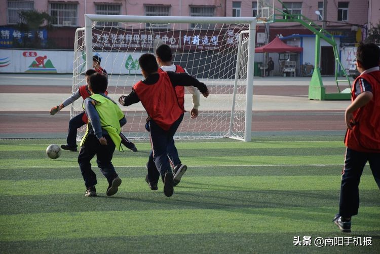 超越从足下起航下一句,2019小学校长杯足球赛