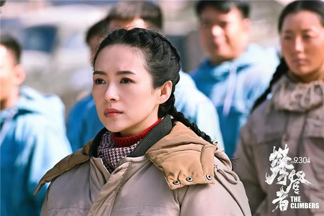 国庆档票房前三位均为国产影片,国庆档三强争霸票房