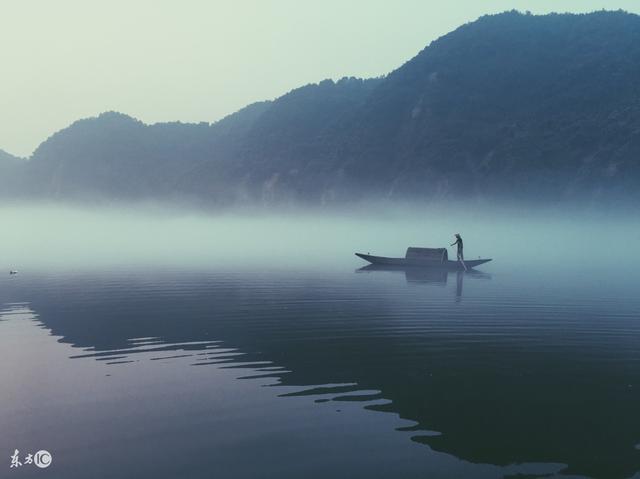 小说：五年前，他是第一强者被封为军神，如今气海被迫，沦为废人