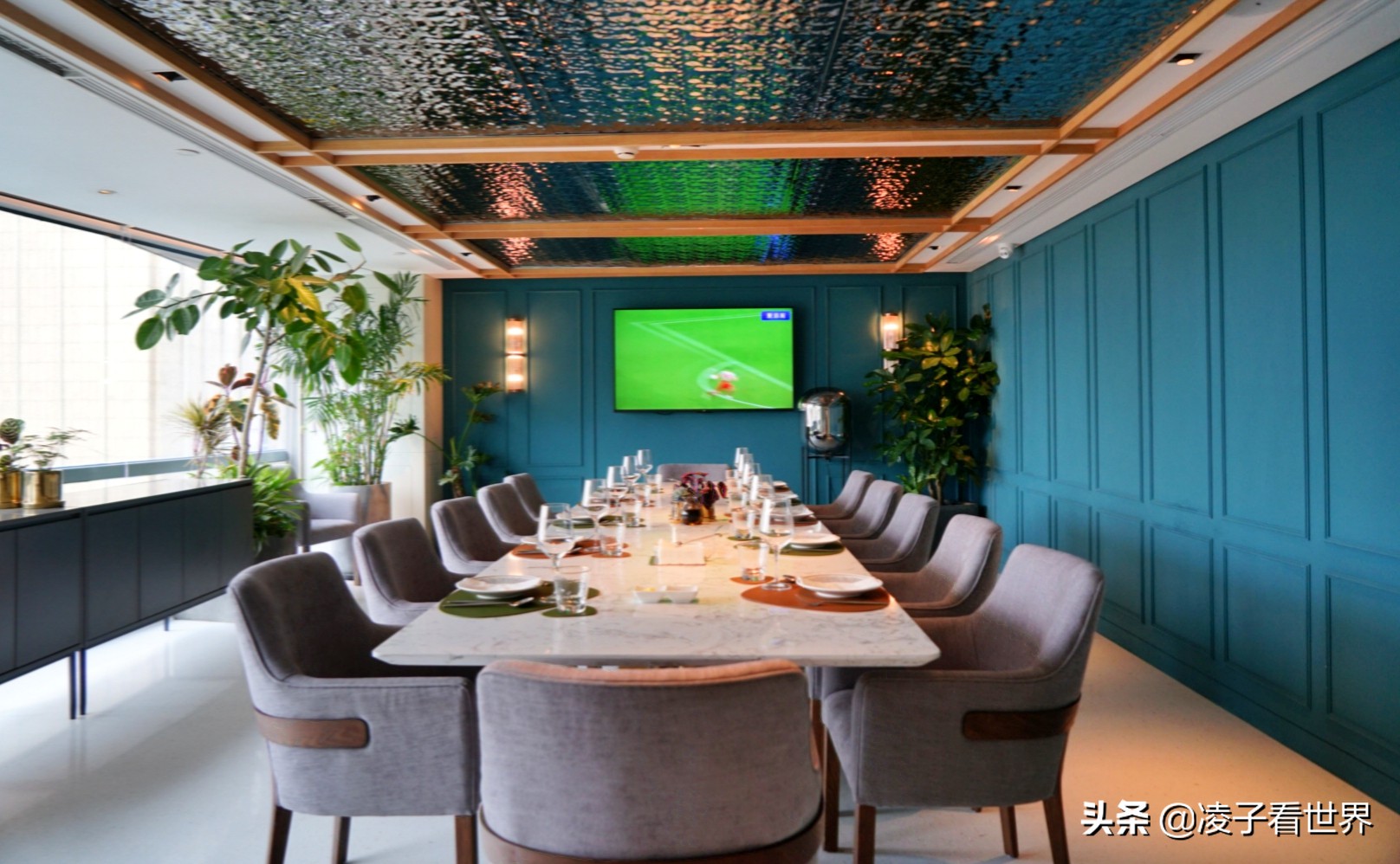 西单这家餐厅你不来就亏了，园庭这环境这菜品绝了