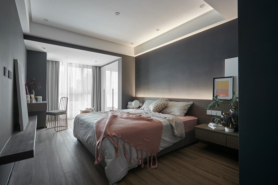 高级灰烟粉真的惊艳,高级灰烟粉撩人轻熟风