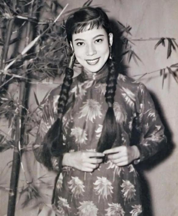 “鬼后”罗兰：凭裘千尺走红，87岁无人敢娶，却被古天乐视为亲人