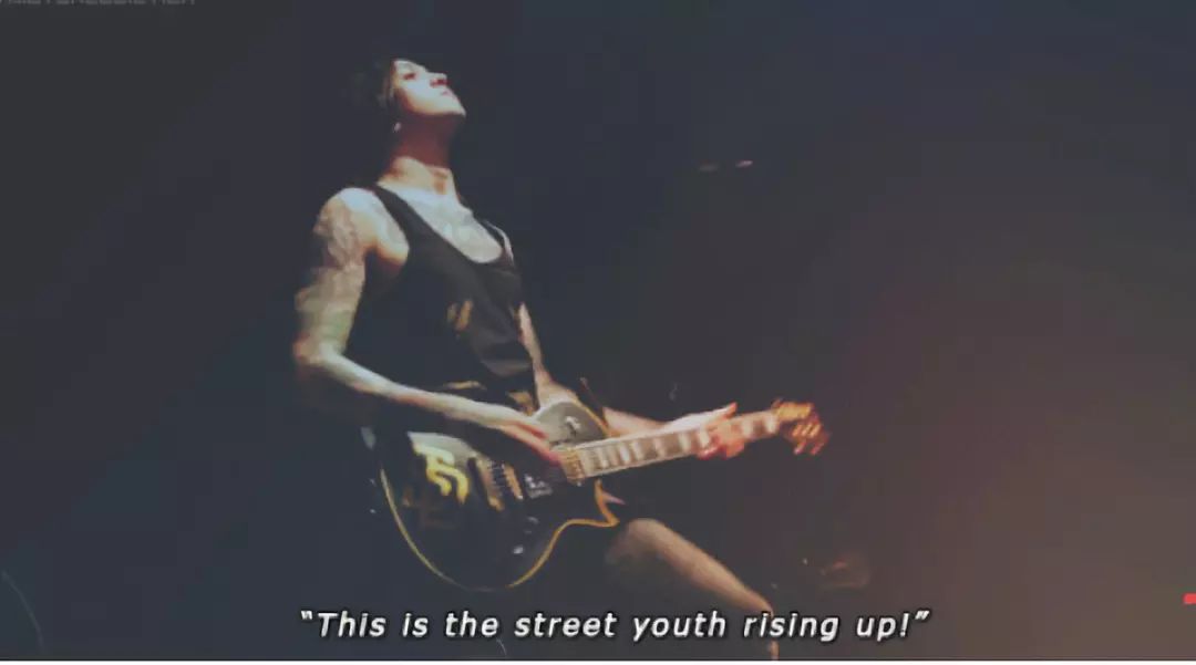 吉他和钢琴哪个弹的好听,吉他和钢琴谁好听