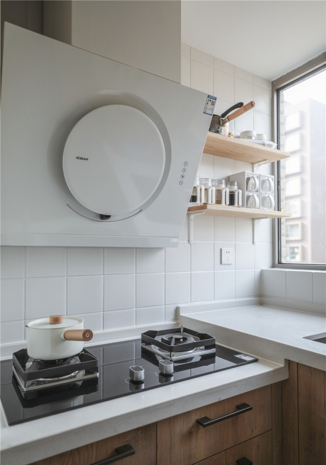 选购抽油烟机顶吸还是侧吸,抽油烟机侧吸好还是顶吸好