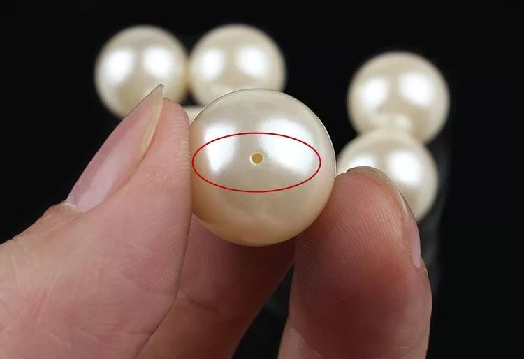 市场上99%的珍珠一碰就掉皮，还卖的死贵！这个“锅”谁来背？