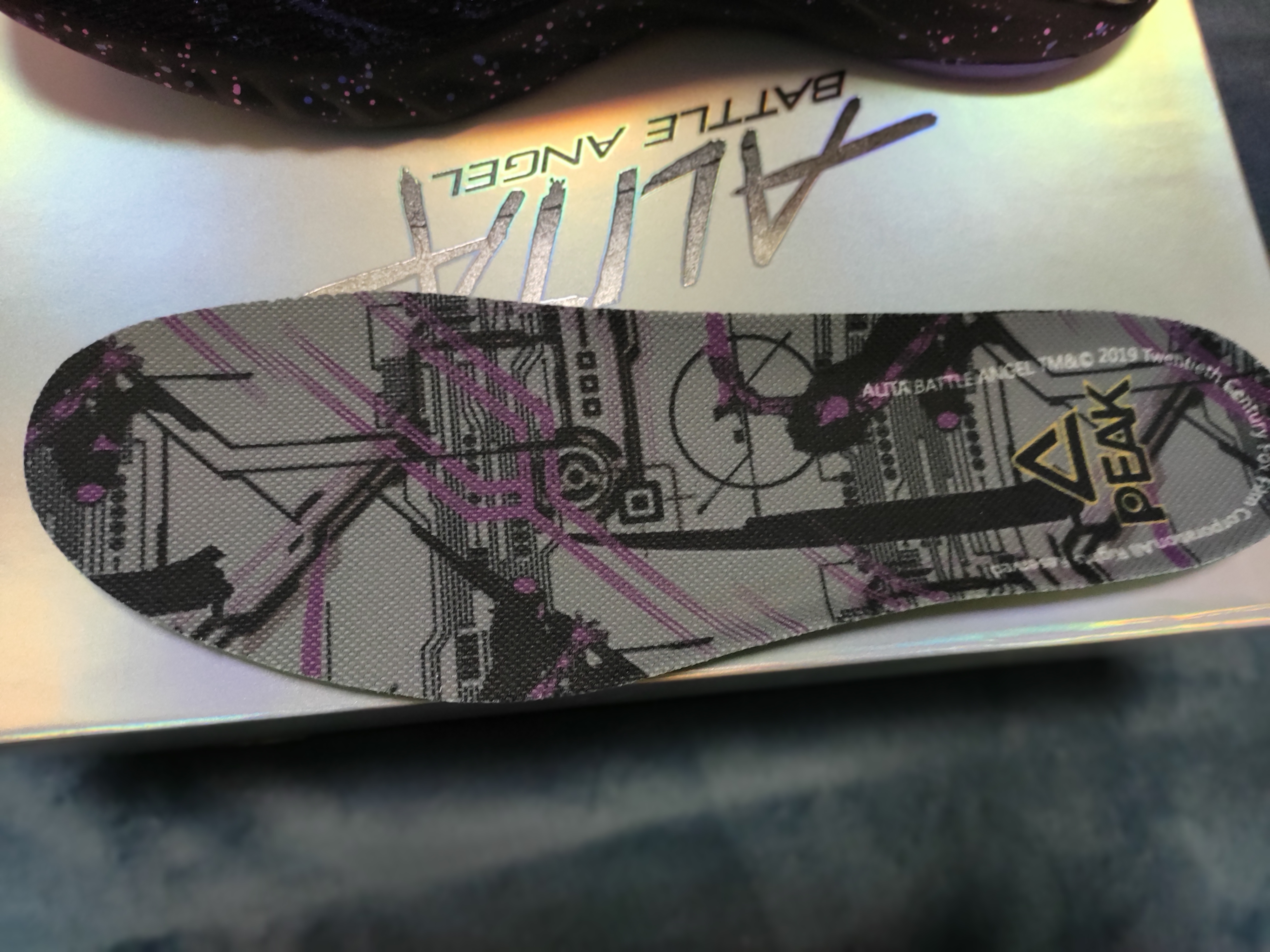 匹克态极樱花粉跑鞋实战测评,脚感爆棚的鞋国货