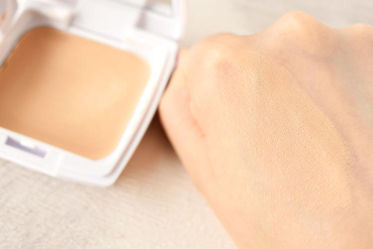 cezanne倩丽粉底液,日本cezanne倩丽口红必买色