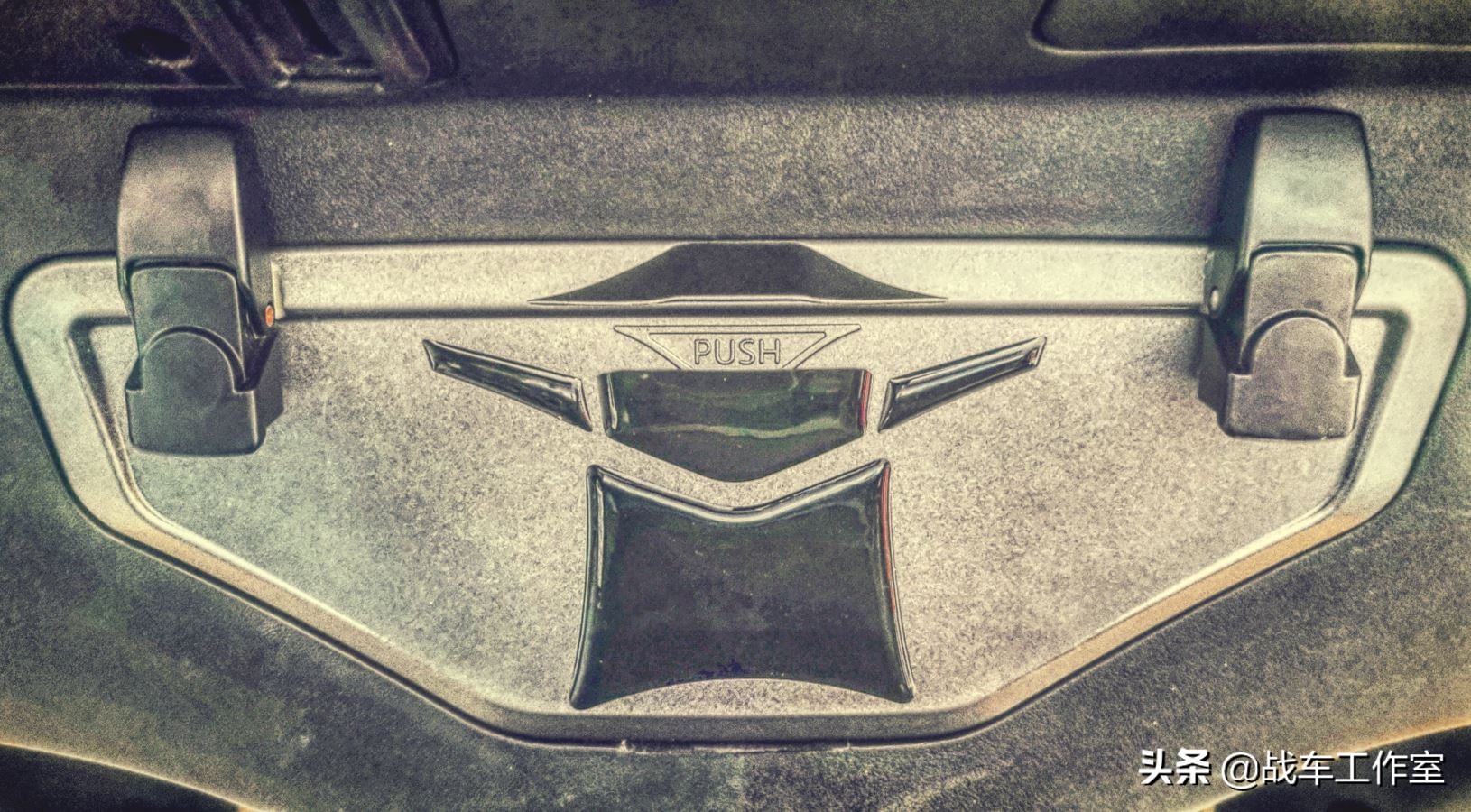 宏佳腾3d-350r用的什么发动机,宏佳腾350r倒三轮摩托车评测