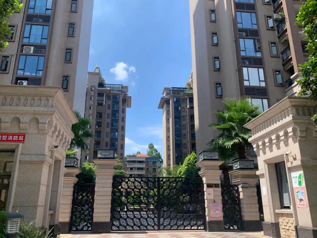 “四地铁”被浪费？番禺这个“宇宙中心”，没有好房衬得起？