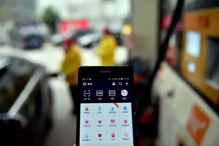 为什么老司机不建议加燃油宝,有没有必要办理加油卡
