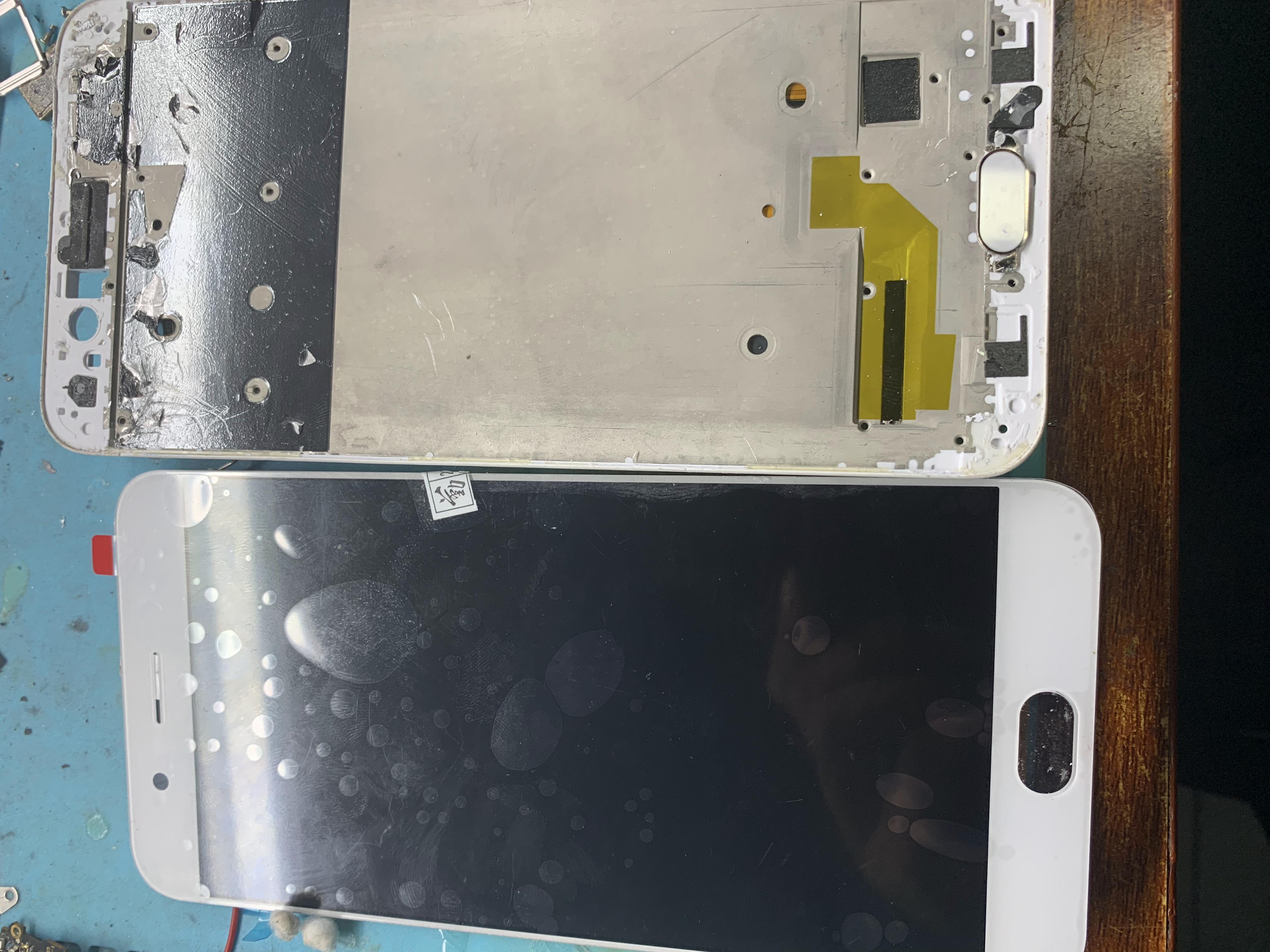 r11plus断触维修,oppor11plus屏坏怎么维修