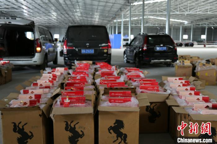广西查获走私香烟,广西最新案件走私香烟