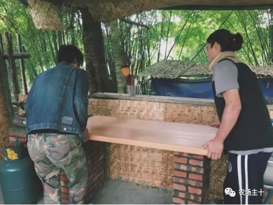 总共花了不到700元改造的废弃小院,花4万改造房子