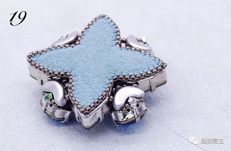 施华洛世奇红色四叶草水晶,红色心形水晶施华洛世奇