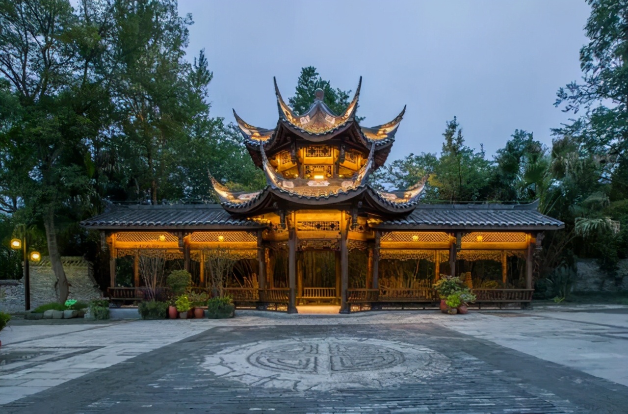 漫步天府之国黄龙溪古镇,成都黄龙溪鹿溪河