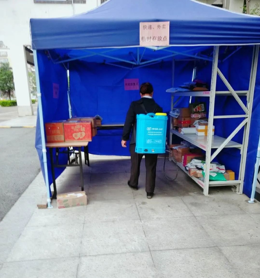 番禺|方圆云山诗意小区:把居民当亲人,疫情防控处处彰显人文关怀|战疫小区群英榜