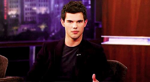 职场如何跟老板谈工资抖音视频,职场与老板沟通技巧