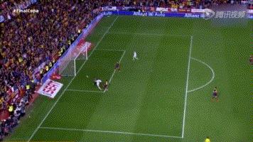 足球场上精彩过人瞬间,足球精彩进球瞬间