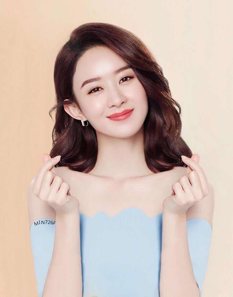 长着一张娃娃脸却一身肌肉,长着一张娃娃的脸