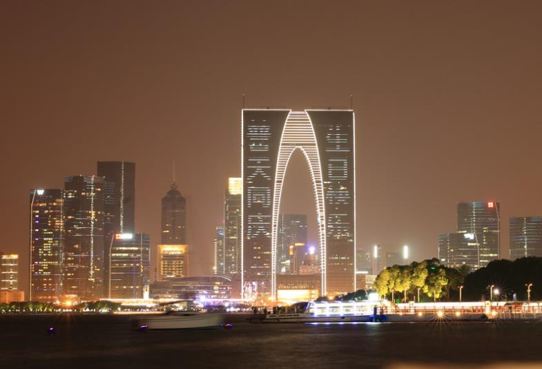 苏州大秋裤大楼叫什么,苏州建筑秋裤大楼