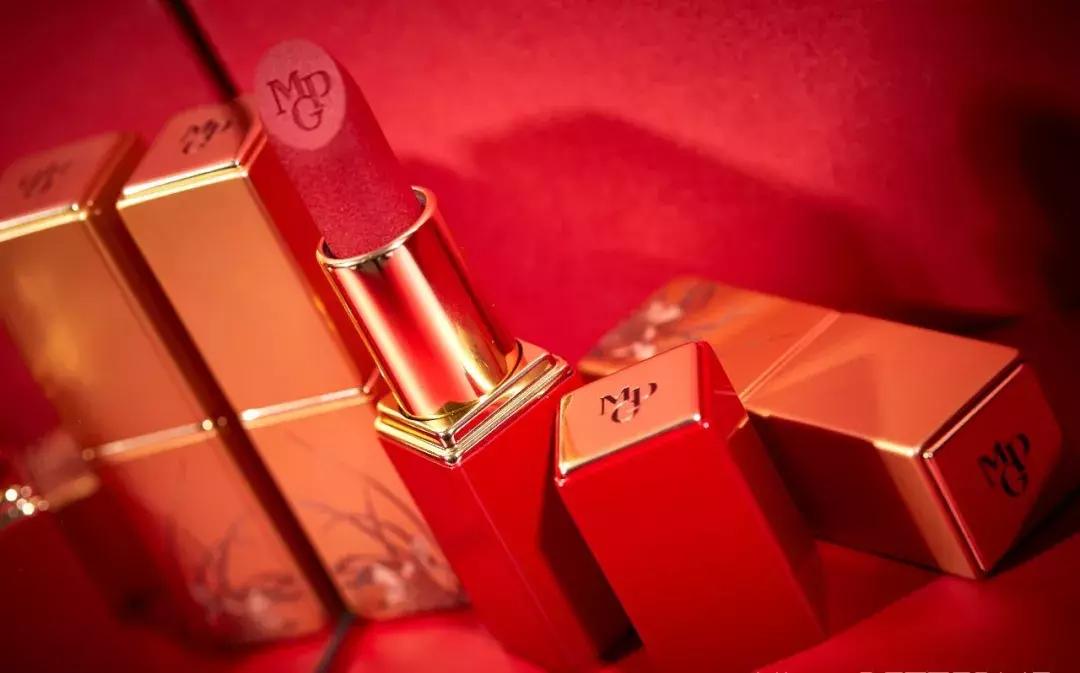 中国风彩妆的正确打开方式，这些才是真正的国货骄傲